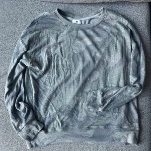 Sundry Gray Camo Light Pullover Sweatshirt
